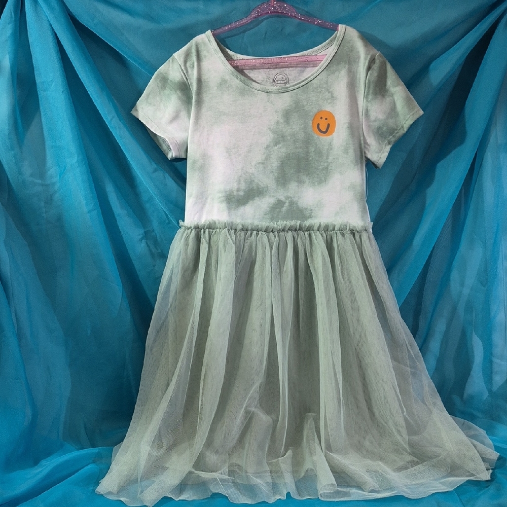 NWT Wonder Nation Sage Green Tutu Dress Size M (7-8)